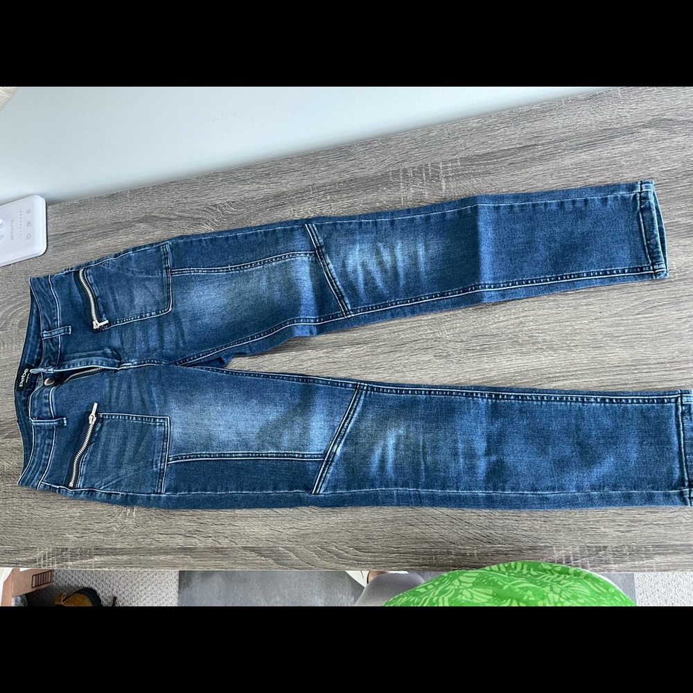 Bebe jeans